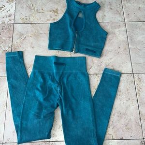 Bo Tee Oh Polly Set (SOLD OUT online)